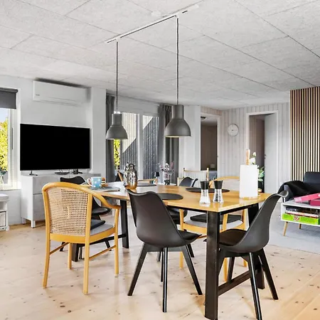 1 Bedroom Gorgeous In *