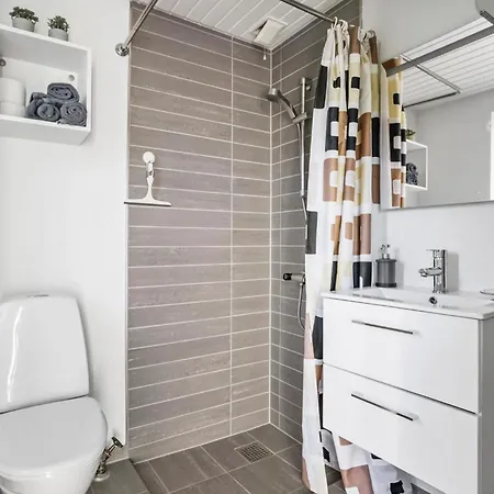 1 Bedroom Gorgeous In Casa vacanze Bogense